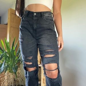 Black distressed mom jeans